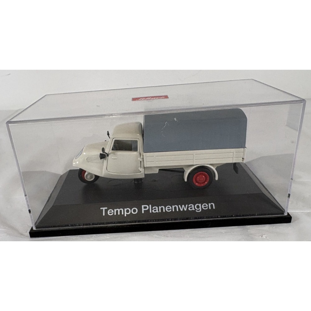 Schuco 02120 1:43 Die Cast White and Grey Tempo Planenwagen‎